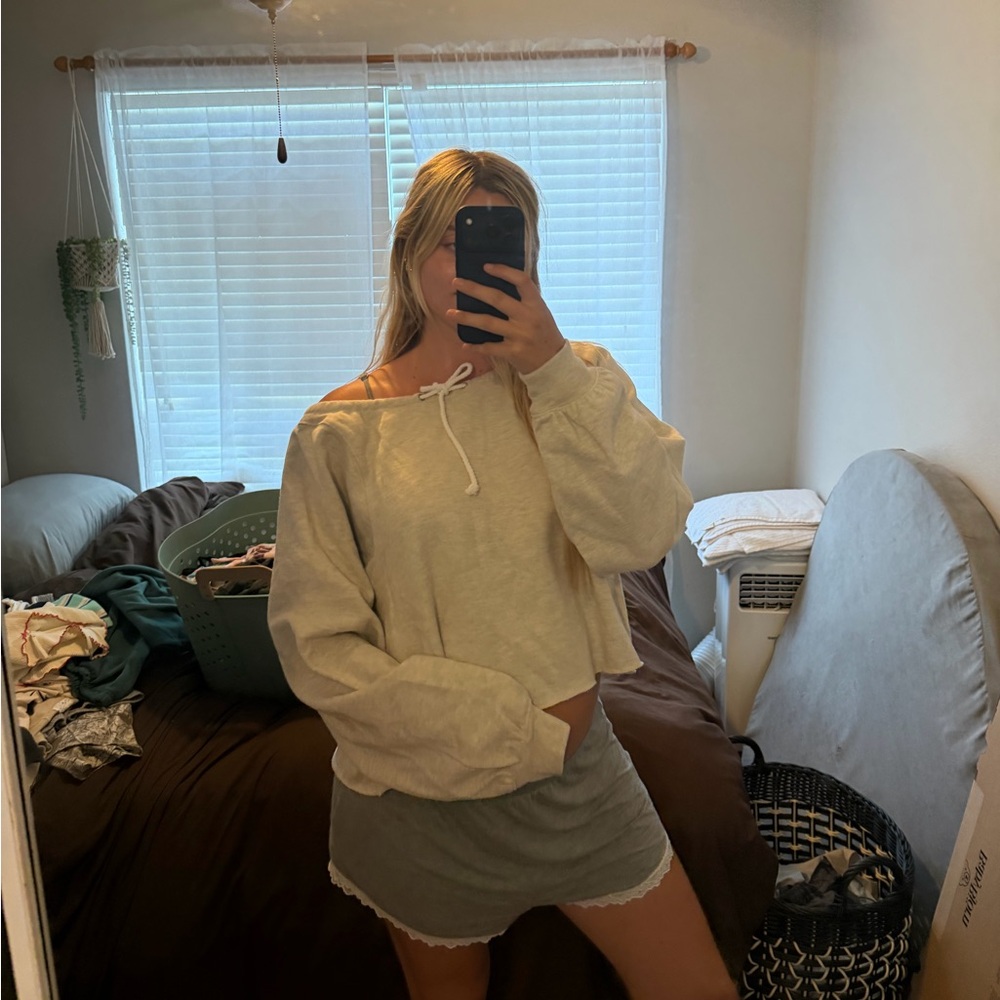 FREE PEOPLE sweatshirt - Picture 14 of 14